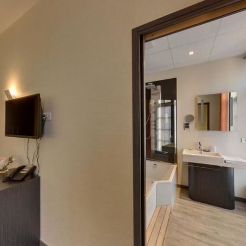 Le Vieux Beffroi Hotel Bethune Exterior photo